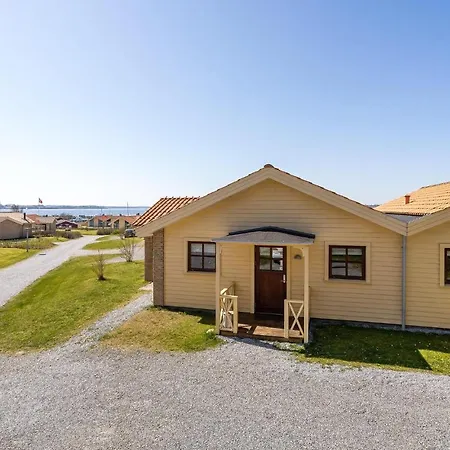3 Bedroom Gorgeous In Holiday home *